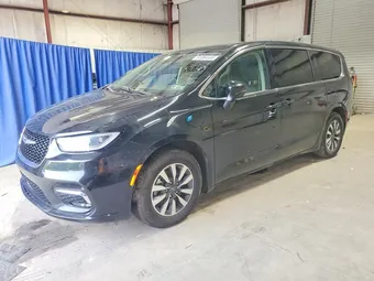 2023 Chrysler Pacifica Hybrid 2C4RC1L74PR541162