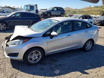 2017 Ford Fiesta 3FADP4BJ2HM126336