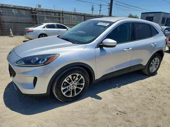 2020 Ford Escape 1FMCU0G68LUC24721