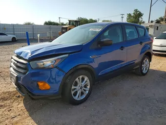 2019 Ford Escape 1FMCU0F71KUC25766
