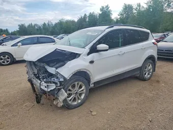 2018 Ford Escape 1FMCU9H90JUB90199