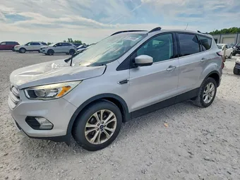 2018 Ford Escape 1FMCU0GD4JUA76076