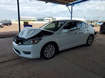 2015 Honda Accord 1HGCR2F81FA155530