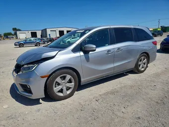 2019 Honda Odyssey 5FNRL6H70KB121036
