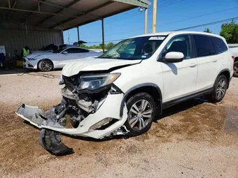 2018 Honda Pilot 5FNYF5H30JB003416