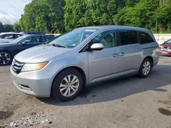 2016 Honda Odyssey 5FNRL5H69GB132335