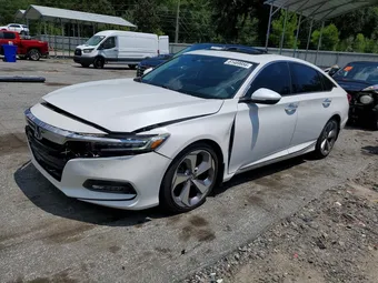 2018 Honda Accord 1HGCV1F9XJA144162