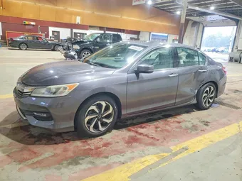 2017 Honda Accord 1HGCR3F88HA014978