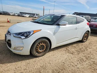 2016 Hyundai Veloster KMHTC6AD1GU261466