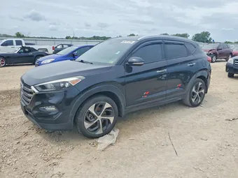 2016 Hyundai Tucson KM8J33A2XGU146028