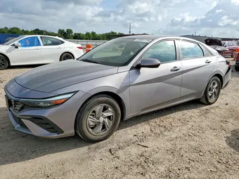2025 Hyundai Elantra KMHLL4DG0SU015656