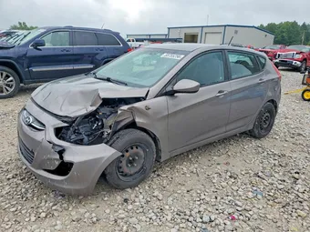 2017 Hyundai Accent KMHCT5AE5HU364569