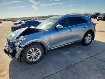 2017 Infiniti QX70 JN8CS1MU7HM140551