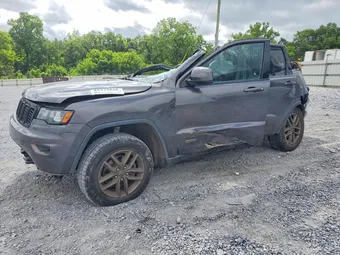 2016 Jeep Grand Cherokee 1C4RJEAG8GC506536