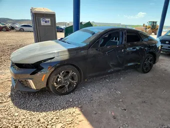 2025 Kia K5 KNAG64J72S5391137