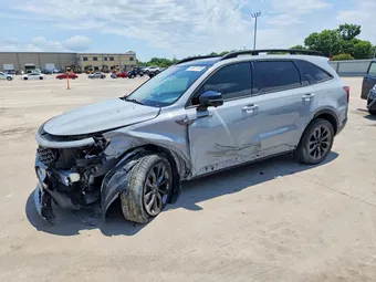 2022 Kia Sorento 5XYRKDLF4NG090876