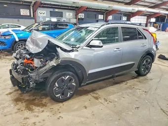 2023 Kia Niro KNDCR3L13P5071764