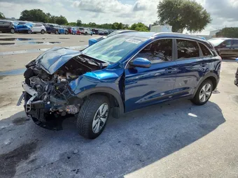 2022 Kia Niro KNDCB3LC5N5537178