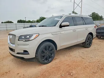 2024 Lincoln Navigator 5LMJJ2LG9REL09237