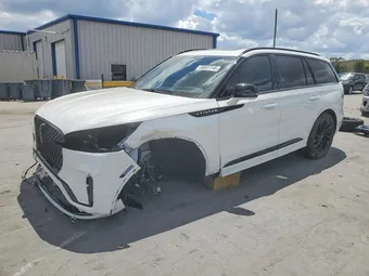 2025 Lincoln Aviator 5LM5J7WC7SGL26801