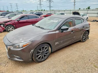 2018 Mazda 3 3MZBN1L32JM229989