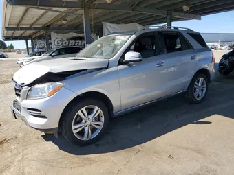 2015 Mercedes-Benz M-Class 4JGDA5HB8FA484970