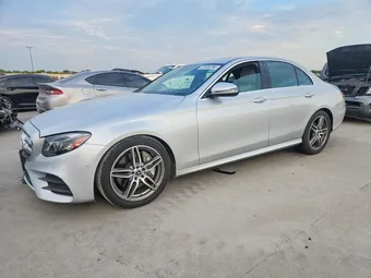 2017 Mercedes-Benz E-Class WDDZF4JB5HA260855