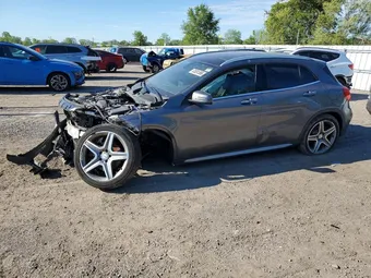 2017 Mercedes-Benz GLA-Class WDCTG4GB6HJ326845