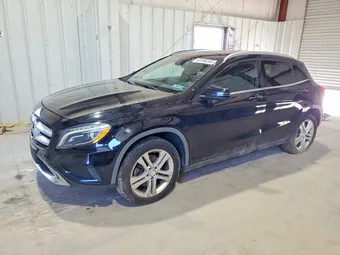 2016 Mercedes-Benz GLA-Class WDCTG4GB2GJ202487