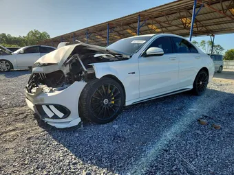 2015 Mercedes-Benz C-Class 55SWF6GB8FU010075