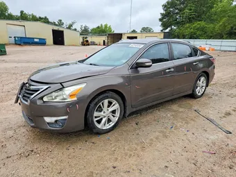2015 Nissan Altima 1N4AL3AP3FN394927