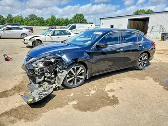 2018 Nissan Altima 1N4AL3AP5JC293702