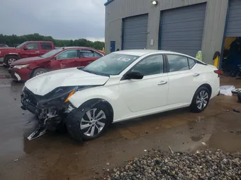 2025 Nissan Altima 1N4BL4BV2SN340200
