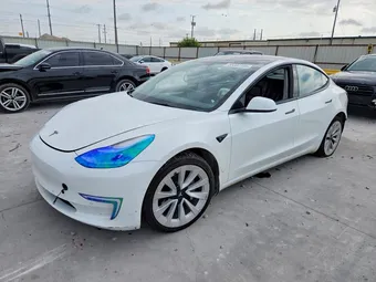 2022 Tesla Model 3 5YJ3E1EA9NF285537