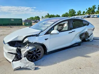 2022 Tesla Model X 7SAXCBE59NF356223