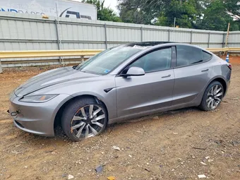 2026 Tesla Model 3 5YJ3E1EAXTF183001