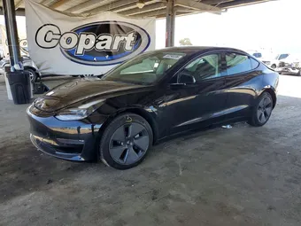 2022 Tesla Model 3 5YJ3E1EB8NF245717