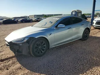 2018 Tesla Model S 5YJSA1E26JF257690