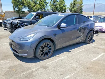 2021 Tesla Model Y 5YJYGDEE9MF296752