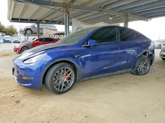2023 Tesla Model Y 7SAYGDEF6PF622927