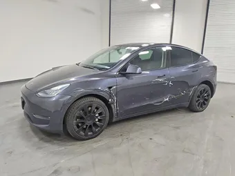 2021 Tesla Model Y 5YJYGDEE2MF199599