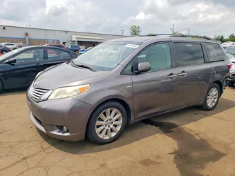 2016 Toyota Sienna 5TDDK3DC6GS143494