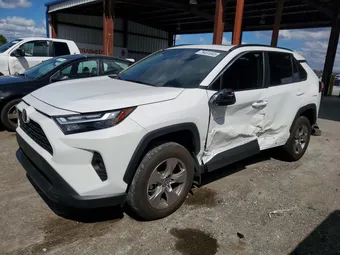 2024 Toyota RAV4 2T3W1RFV4RC301248
