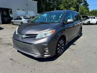 2019 Toyota Sienna 5TDDZ3DC5KS220439