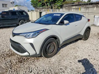 2020 Toyota C-HR NMTKHMBX9LR113089