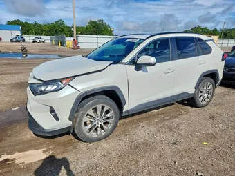 2021 Toyota RAV4 2T3A1RFV7MW181740