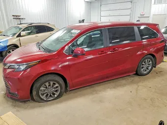 2025 Toyota Sienna 5TDKRKEC2SS229132