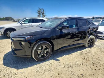 2026 Toyota bZ4X JTMBCAEB2TJ011693