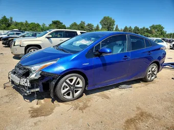 2018 Toyota Prius JTDKARFU5J3551402