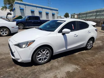 2017 Toyota Yaris 3MYDLBYV1HY158600